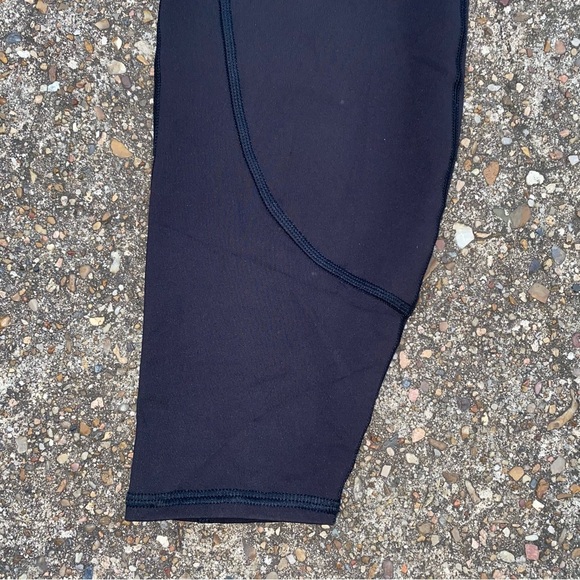 Athleta Charcoal Leggings with zippers black - Picture 3 of 7